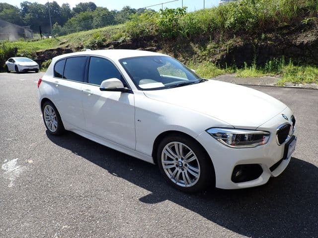 Car thumbnail 4