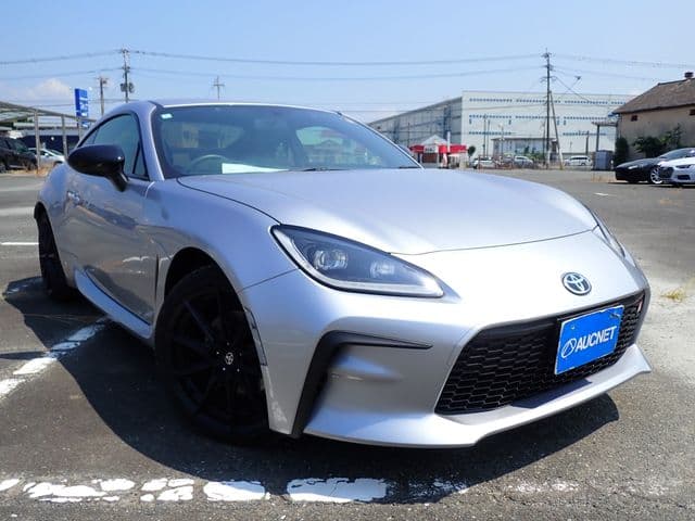 Car image 1