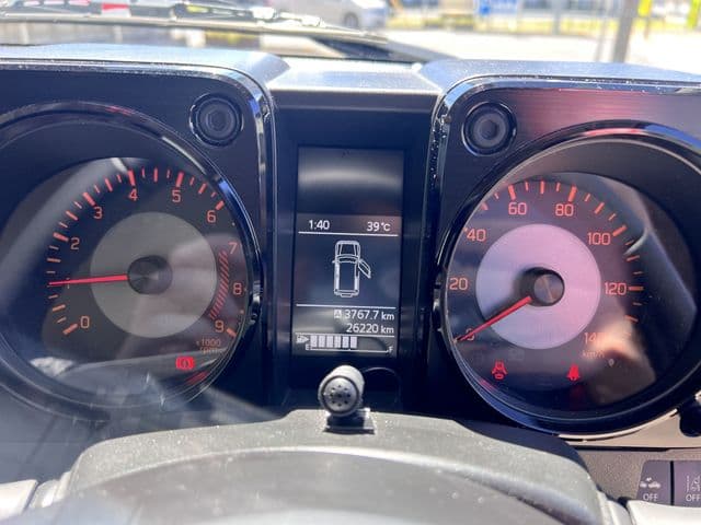 Car thumbnail 4