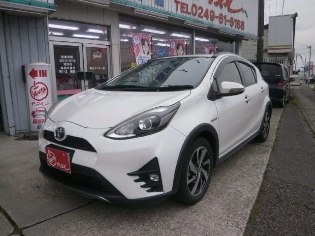 Car image 1