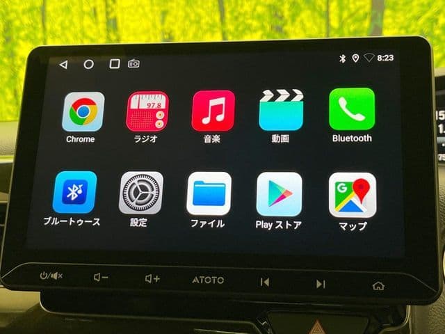 Car thumbnail 3
