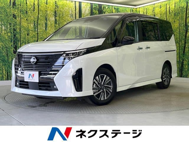 NISSAN