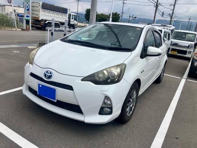Car image 1
