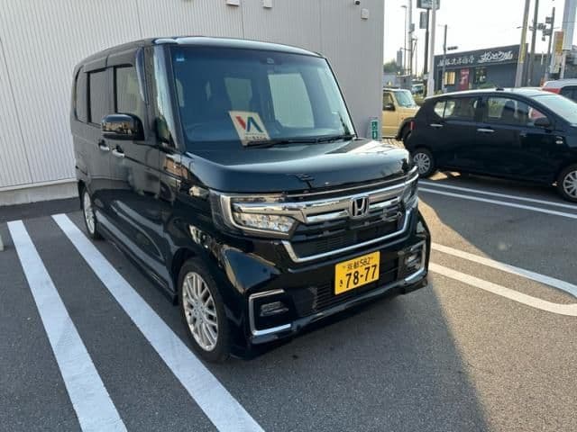 Car image 1
