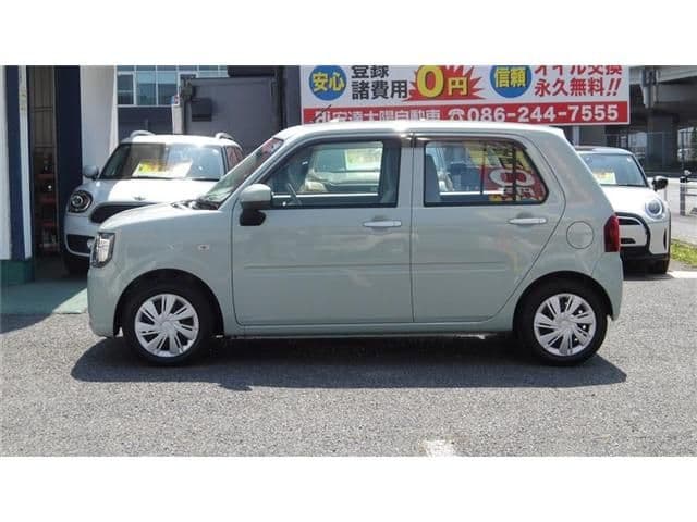 Car thumbnail 3