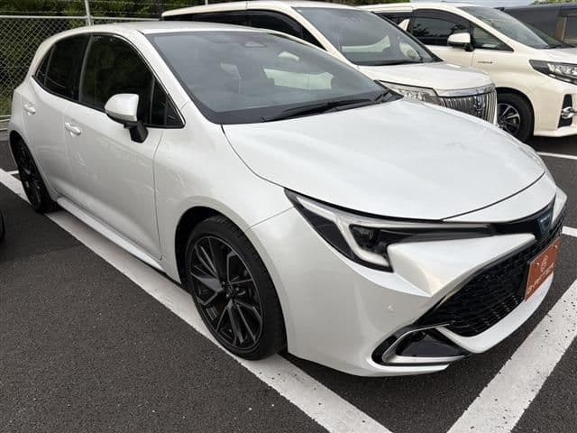 TOYOTA COROLLA SPORT HYBRID