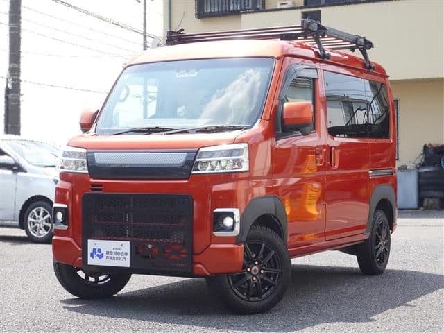 TOYOTA PIXIS van 4WD