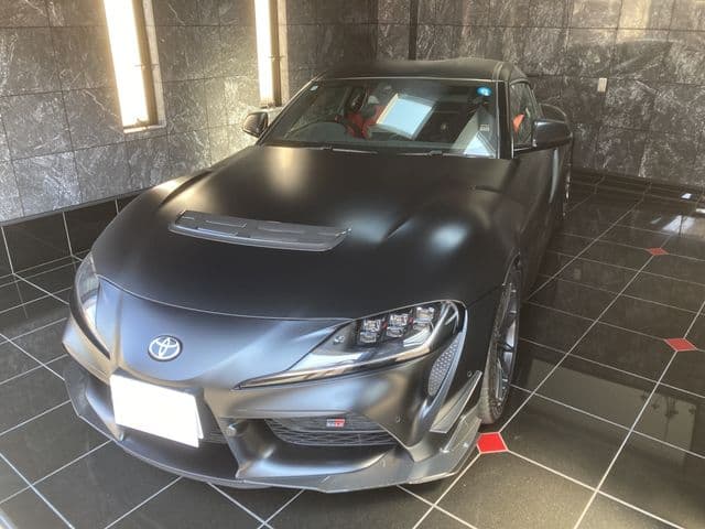 Car thumbnail 3