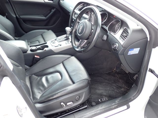 Car thumbnail 2