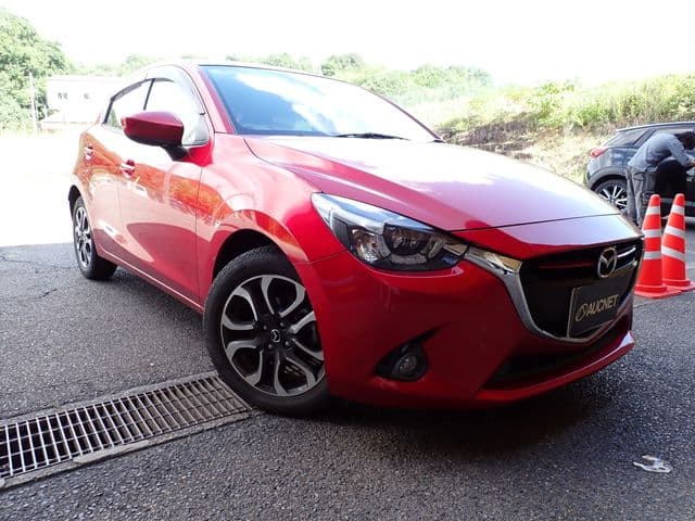 Car image 1