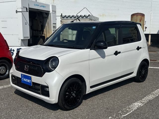 Car image 1
