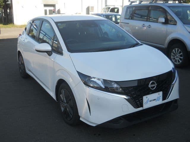 Car thumbnail 3