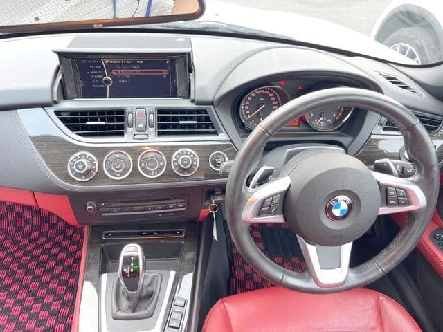 Car thumbnail 2