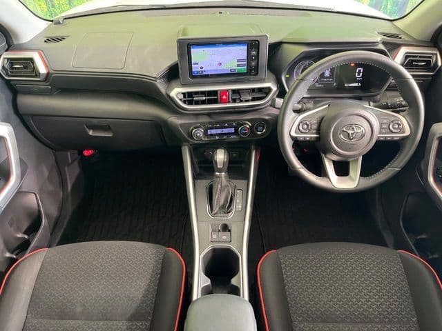 Car thumbnail 2
