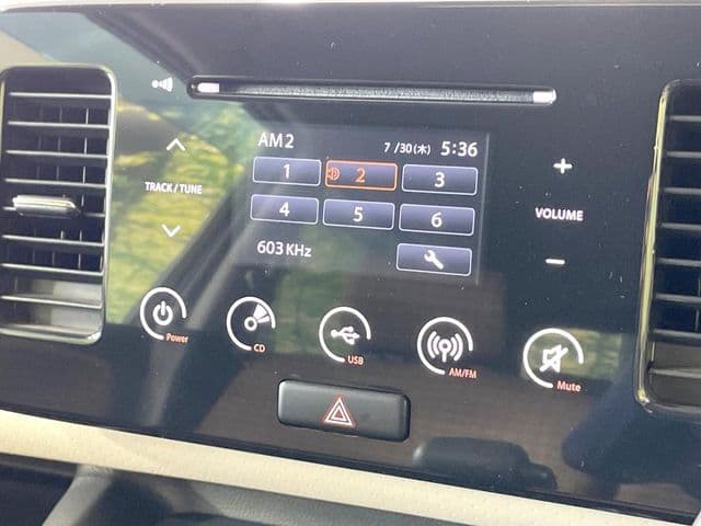 Car thumbnail 4