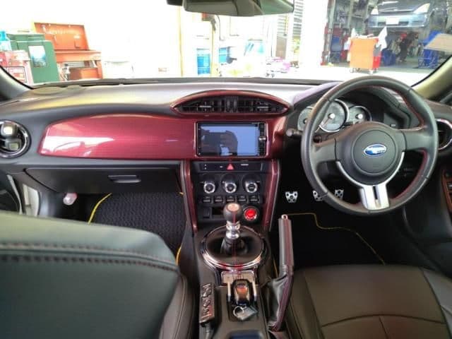 Car thumbnail 3