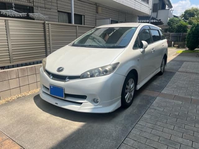 TOYOTA WISH
