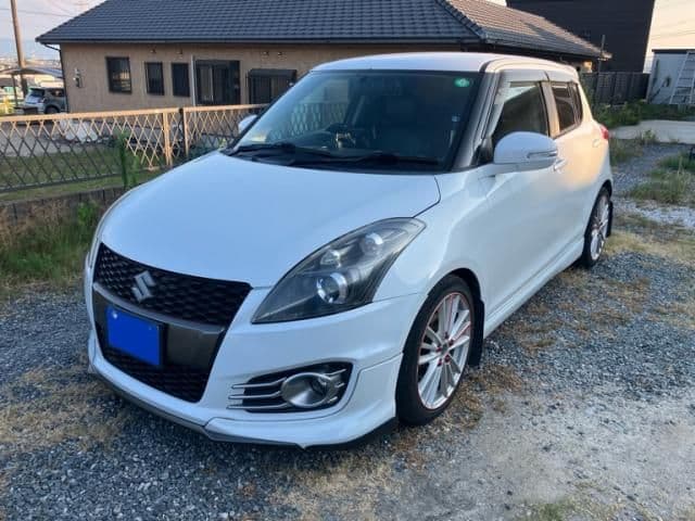 Car image 1