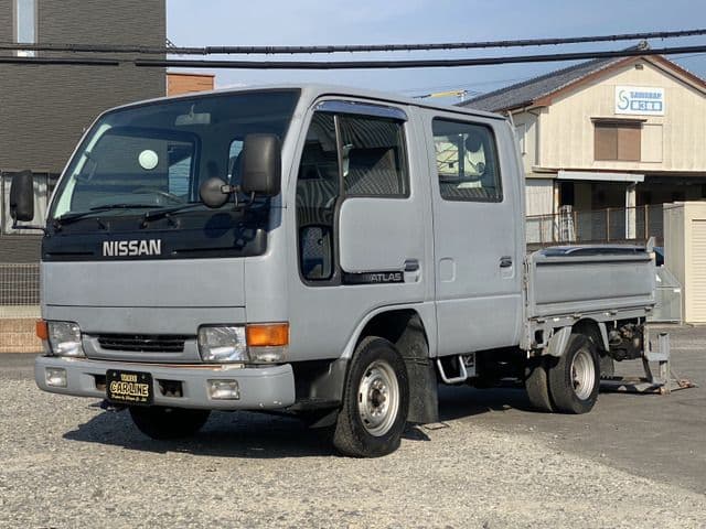 NISSAN