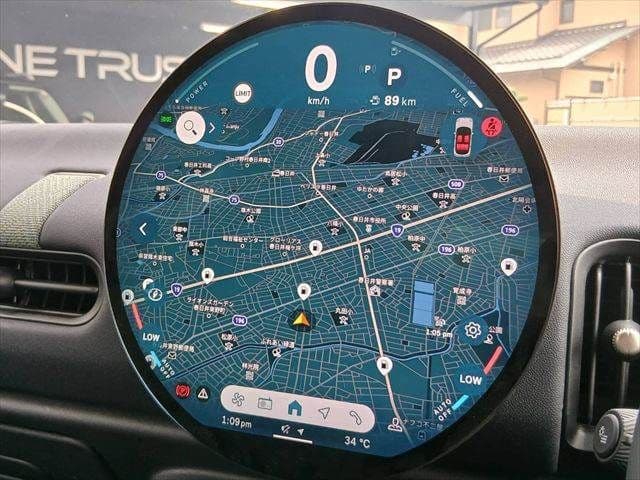 Car thumbnail 4