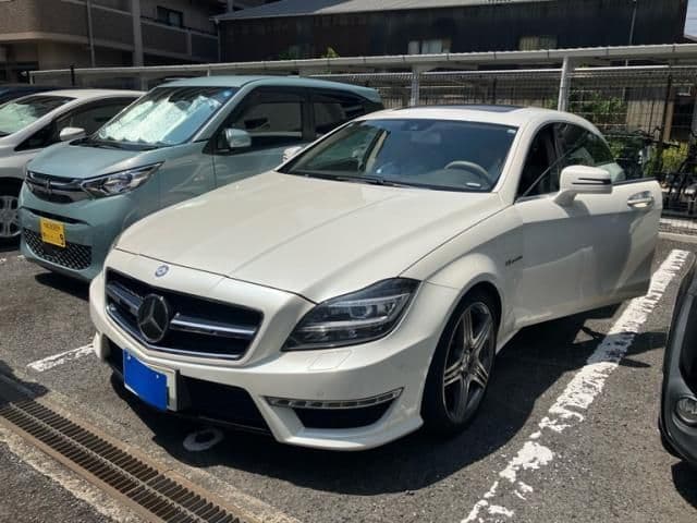 Car thumbnail 2