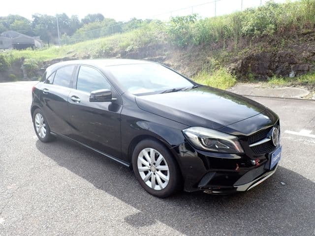 Car thumbnail 4