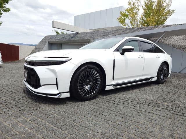 Car thumbnail 2