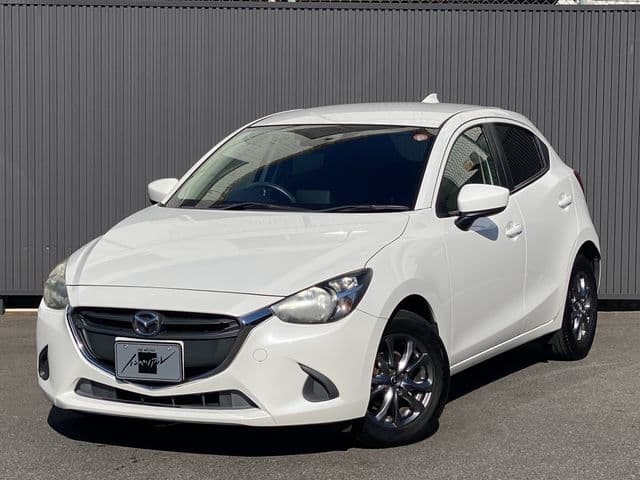 Car image 1