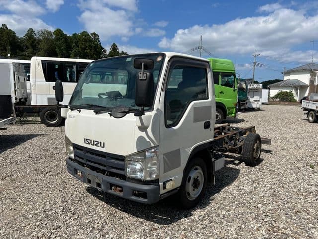 ISUZU