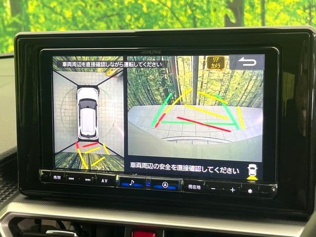 Car thumbnail 4