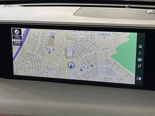 Car thumbnail 3