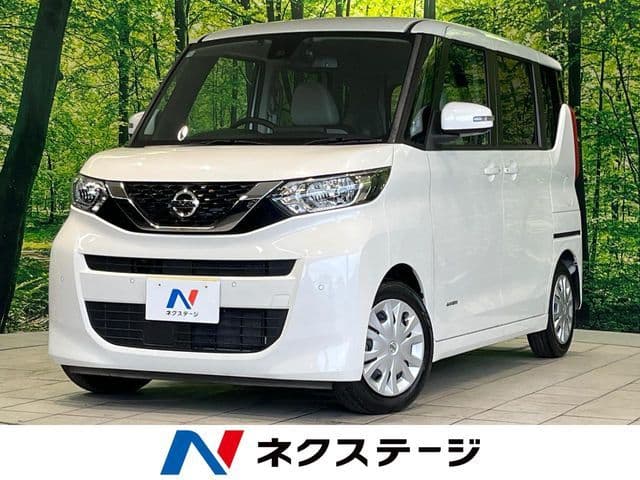 NISSAN ROOX
