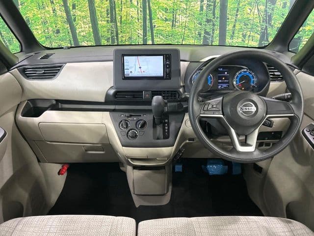 NISSAN
