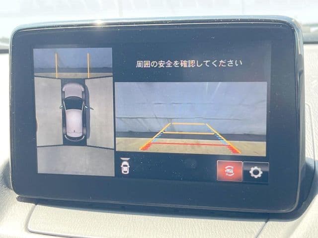 Car thumbnail 4