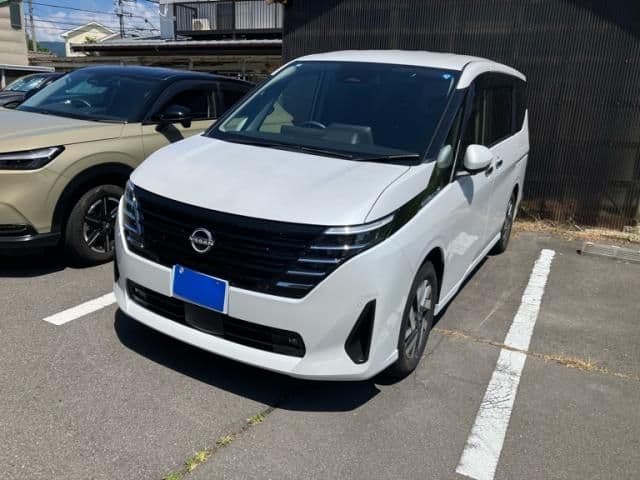 NISSAN
