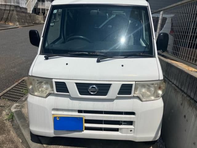 NISSAN