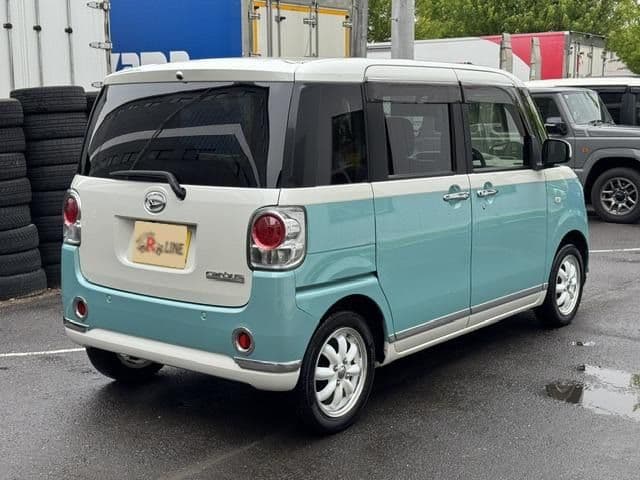 Car thumbnail 2