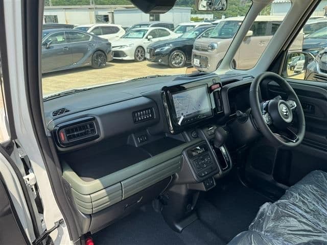 Car thumbnail 4