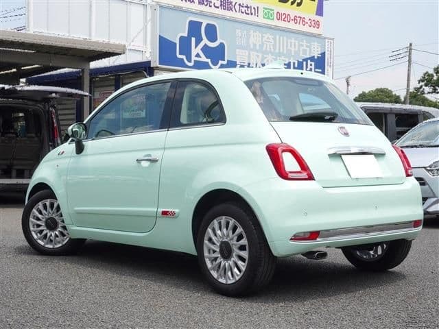 Car thumbnail 4