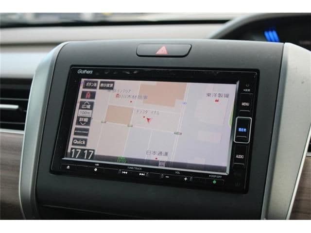 Car thumbnail 2