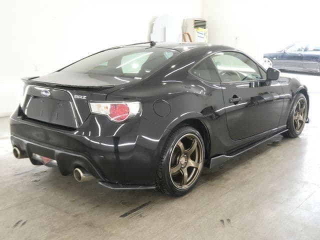 Car thumbnail 4