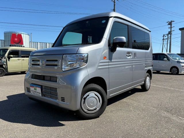 HONDA N-VAN 4WD