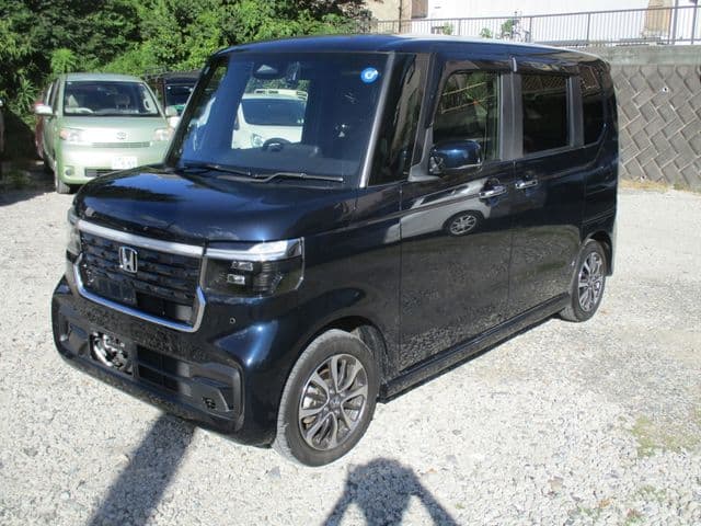 Car thumbnail 4