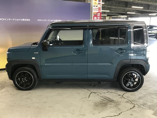 Car thumbnail 3