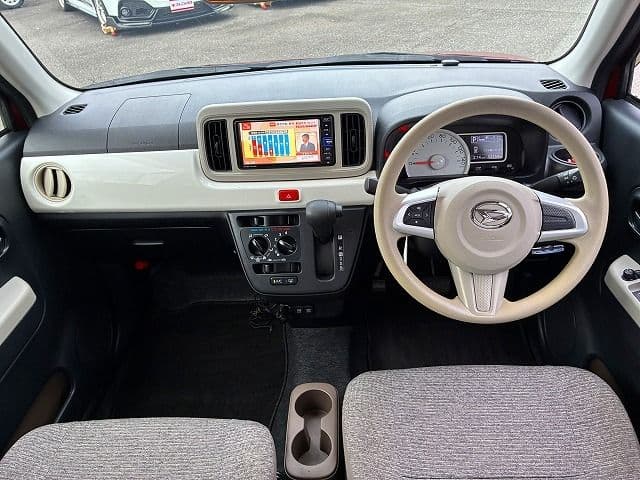 Car thumbnail 2
