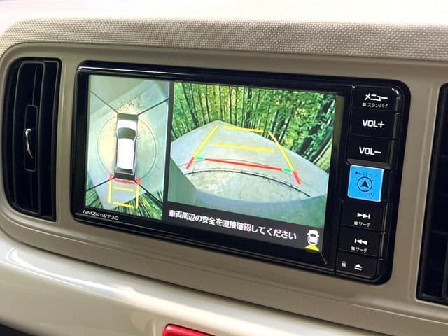 Car thumbnail 4