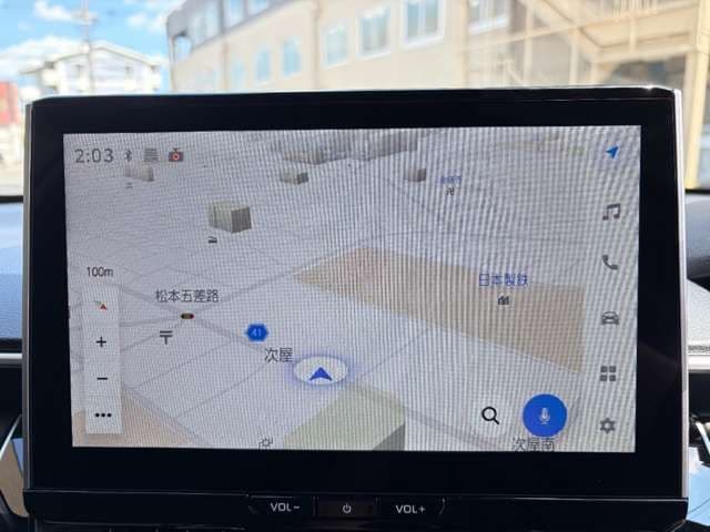 Car thumbnail 3