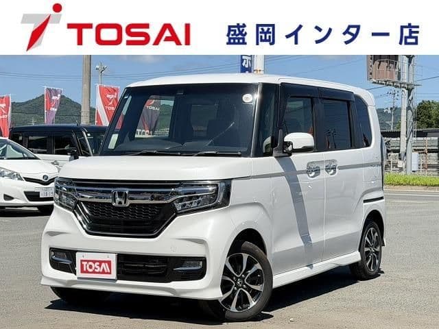 HONDA N BOX CUSTOM 4WD