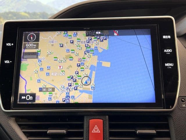 Car thumbnail 3