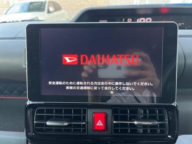 Car thumbnail 3